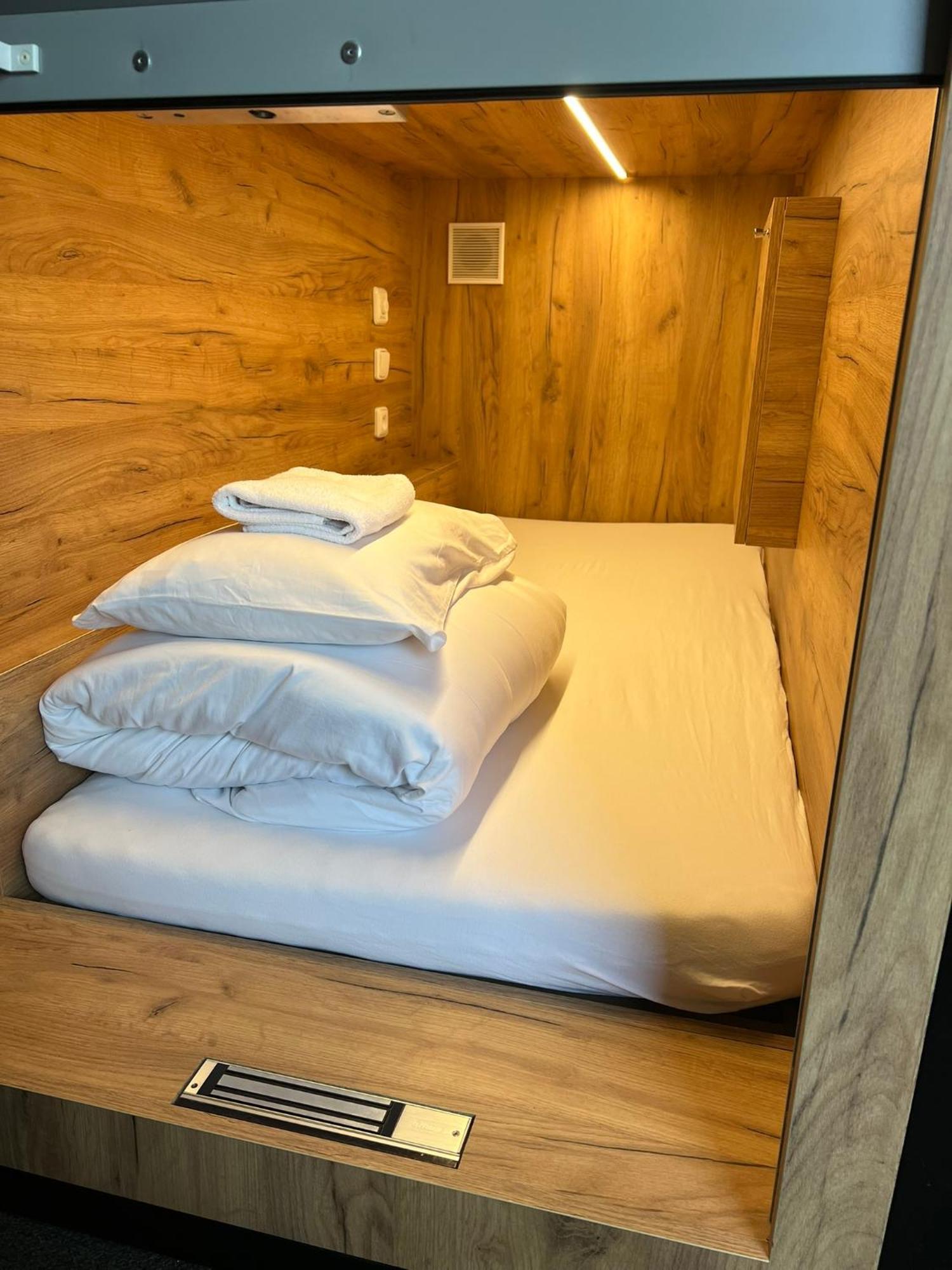 Hostel Like A